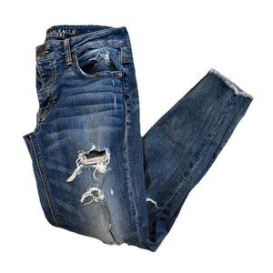 American Eagle Size 4 Womens TOMGIRL Jeans Distressed Blue 30 x 28 *T3